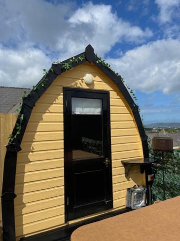 Апартаменти Arch Pod & Hot Tub Карндона Екстер'єр фото
